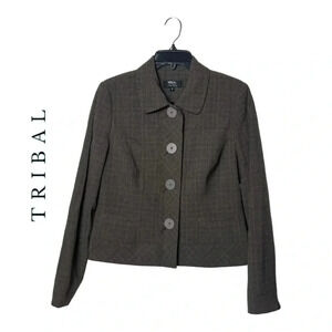 1601. TRIBAL BUTTON UP BLAZER SIZE 8 BROWN IN COLOR‎ PLAID PATTERN
